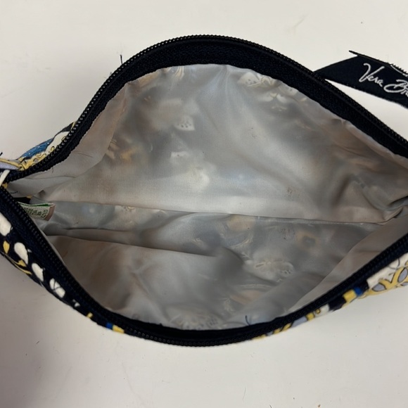 *Retired Vera Bradley Ellie Lined Cosmetics Pouch - Picture 2 of 4